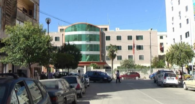 NDODH NË DURRËS/ Aksidentoi këmbësorin në gjendje TË DEHUR. Shoferi i autobusit…