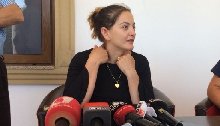 PARA SE TI MERRTE JETËN VETES/ Çfarë i tregoi Ardian Kallami të bijës…
