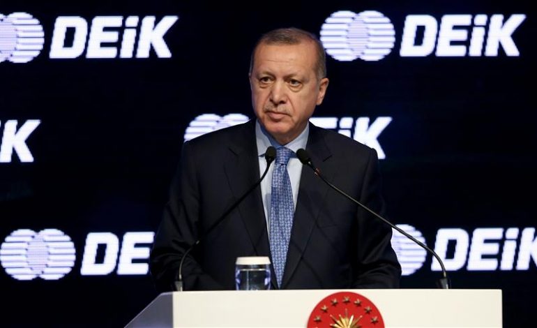 “Paguani punëtorin para se t’i thahet djersa’, Erdogan me mesazh të fortë për 1 Majin
