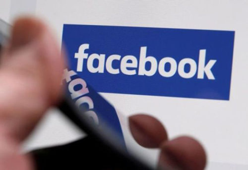 “Facebook” kundër lajmeve false: Faqet përgjegjëse do të penalizohen me 80%
