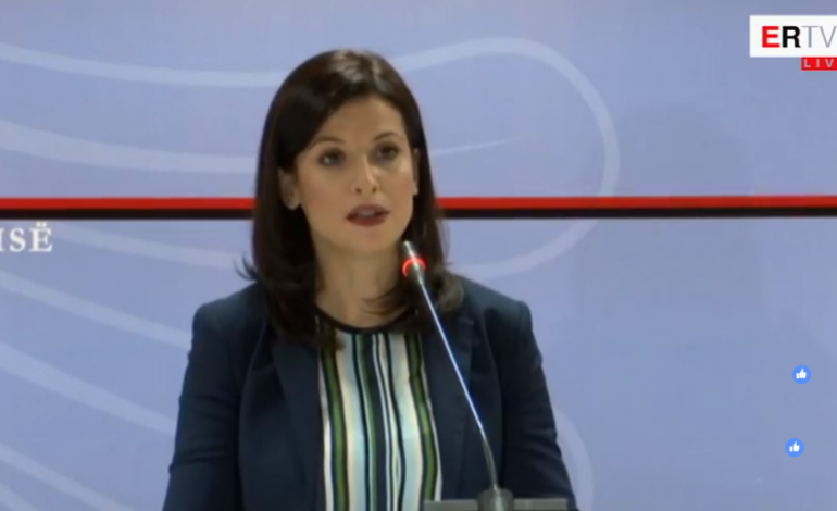 Shkarkohet KREU i Hipotekës në Berat, ministrja vendosi pasi dëgjoi… (EMRI)