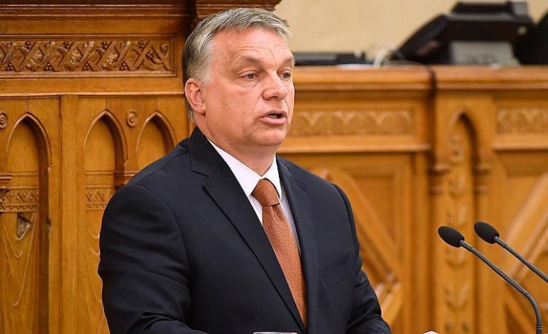 Kryeministri i Hungarisë: BE të mos i japë asnjë cent refugjatëve