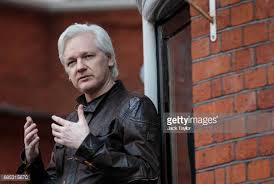 Assange në rrezik/ Mund ta lërë shpejt Ambasadën e Ekuadorit