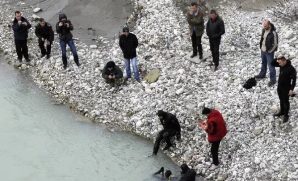VLORE/ Gjendet i mbytur një person në lumin Tragjas, trupi i viktimës kishte ngecur….