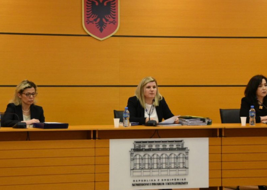 DYFISHOI pasurinë brenda një viti/ Kush është gjyqtarja që do të kalojë nesër në Vetting (FOTO)