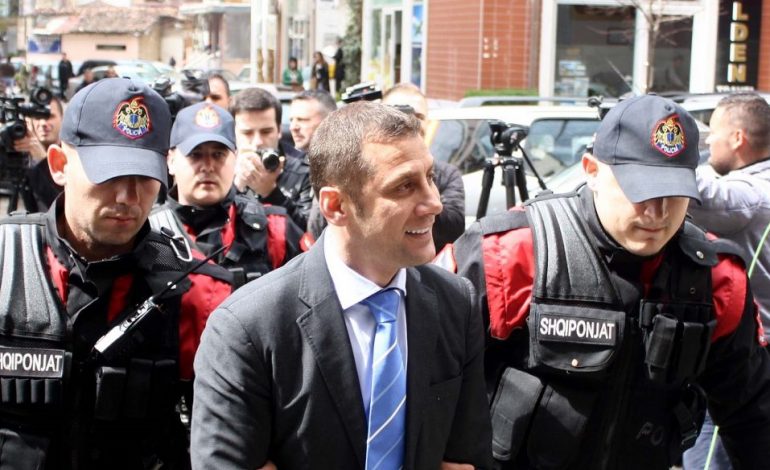 PSE U LIRUA MARK FRROKU/ “Kleçka” që u kap gjykata për t’i dhënë lirinë