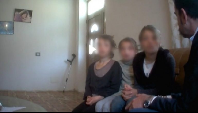 SHOKOHEN MEDIAT Italiane/ Pedofilia, 25 vjeçari shqiptar fejohet me 13 vjeçaren. Burri: S’e prek me dorë deri 16-17 vjeçe