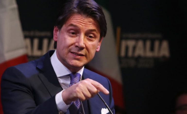 PROFIL/ Kush është Giueseppe Conte kryeministri i ri i Italisë? Asnjë ditë politikan, por një profesor i zoti