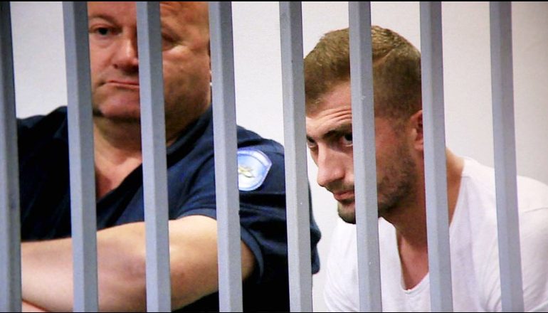 BASHKEPUNOI ME DREJTESINE/ “Do të vras po ma përmende emrin. Mbaroje këtë punë”, biseda e Shallarit me porositësin e vrasjes së komisarit Cuku