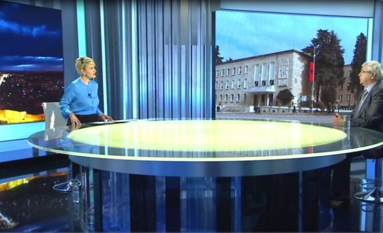 AUDIOPËRGJIMI/ Ngjela: Politika e kapur në korrupsion do të bindë amerikanët me “BABALEN”