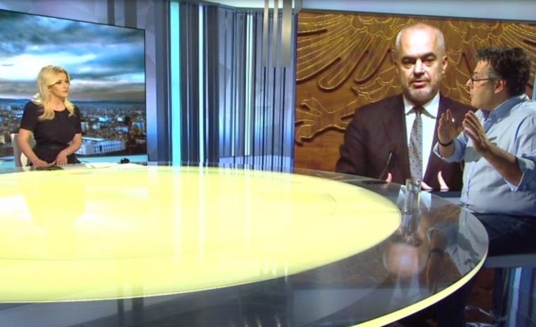 PSE PROTESTON OPOZITA/ Paloka: Kërkojmë largimin e Xhafajt. Reagimet e ambasadorëve skandaloze
