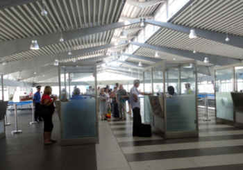 NDODH NË DURRËS/ Në kërkim për mashtrim, por 57 vjeçari kapet “MAT” në port duke…
