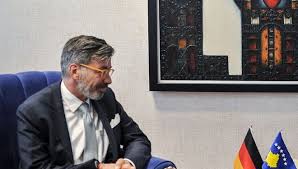 Ambasadori gjerman në Kosovë: Shpresoj se liberalizimi i vizave do ndodhë shpejt