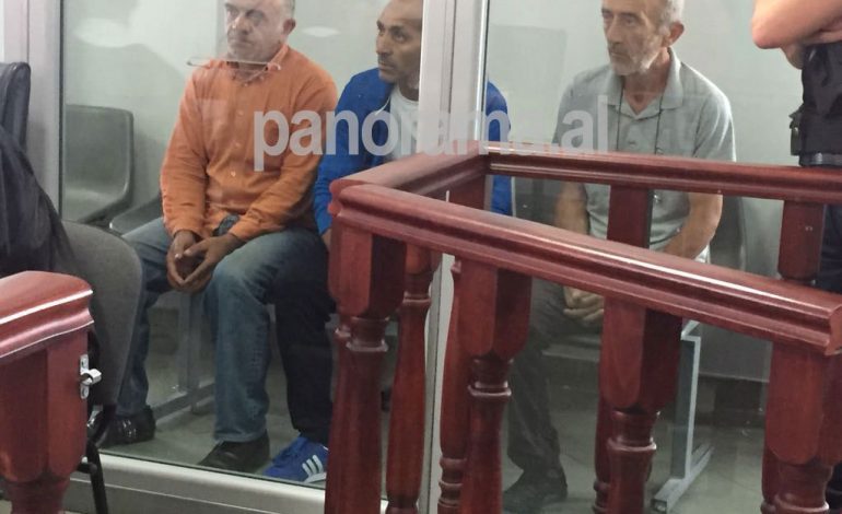 FOTO/ Të arrestuarit për vjedhjen e Prokurorisë flasin në gjyq: Nuk di si përfunduan shenjat e gishtave të mi në tavolinë