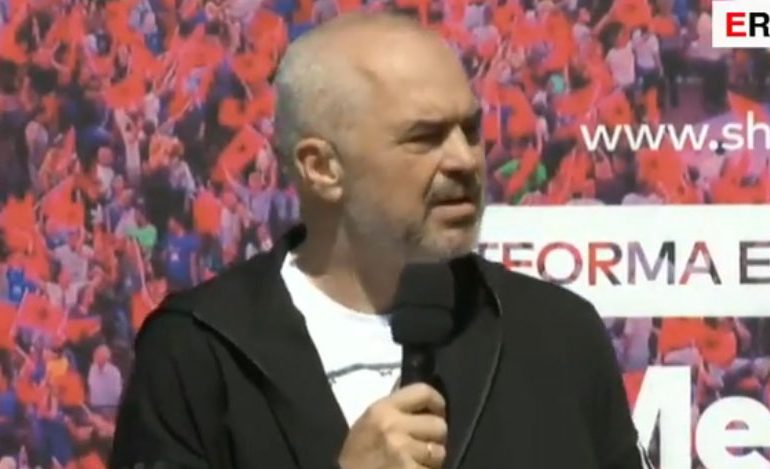 PROTESTA E OPOZITËS/ Rama flet nga Berati: Ke mik ministrin, gjithë qeverinë e ke në xhep…