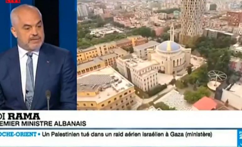 INTERVISTA NË FRANCE 24/ Gazetarja e pyet për protestën e opozitës, Rama: Nuk është lajm për…