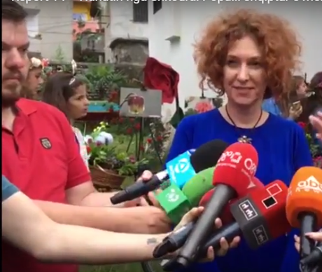 A e meriton Shqipëria hyrjen në BE? Ambasadorja Vlahutin habit me përgjigjen: Prej shekujsh… (VIDEO)