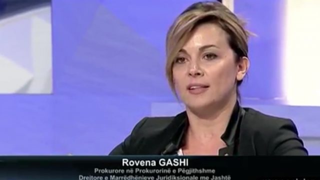 ZBULIMI I BUJSHEM/ Helmimi i 24 punëtoreve të fasonerisë, ka ndodhur në godinën e ROVENA GASHIT në Shkozet (FOTOT)