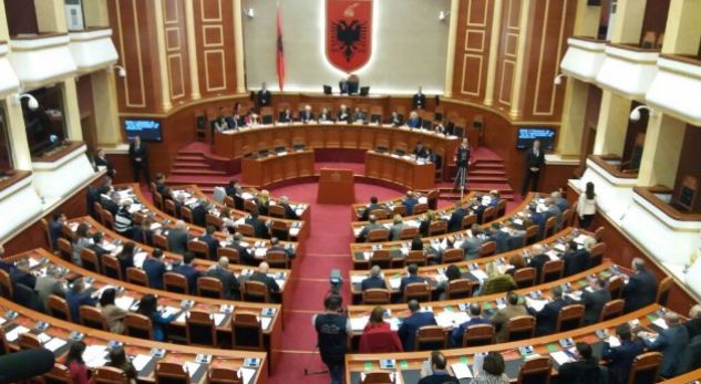 A duhet vetting për pasuritë tuaja?! Shikoni reagimin e politikanëve shqiptarë: Jemi të hapur ndaj… (VIDEO)