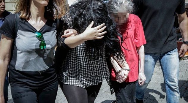 HORROR NË GREQI/ Shqiptarja MBYT foshnjën dhe e hedh në koshin e plehrave… (FOTO)