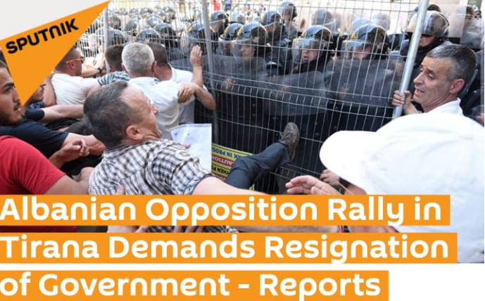 EDHE RUSIA SHKRUAN PËR PROTESTËN/ “Sputnik” i bën jehonë dhe… (FOTOT)