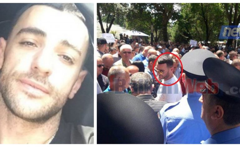 NE KRYE TE OPOZITAREVE/ STRESI i bashkohet protestës së PD tek Ministria e Brendshme (FOTO+VIDEO)