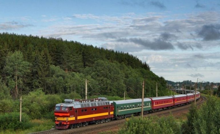NDODH EDHE KËSHTU/ Makinisti ngatërron destinacionin, e çon trenin 273 km larg