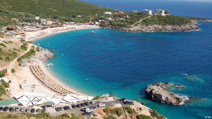 Prestigjiozja kanadeze, “Troymedia”: Shqipëria, destinacioni turistik i PËRSOSUR