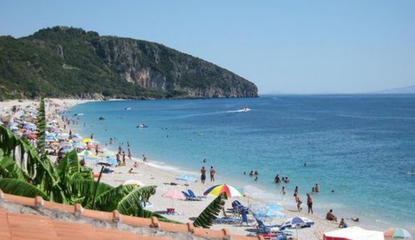 5 MILIONË TURISTË/ Shqipëria përfitoi 1.5 miliard euro nga turizmi në 2017