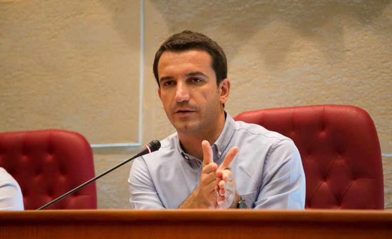 Veliaj dënon DHUNËN ndaj kryebashkiakut të Selanikut: Askush nuk mund të imponohet me…