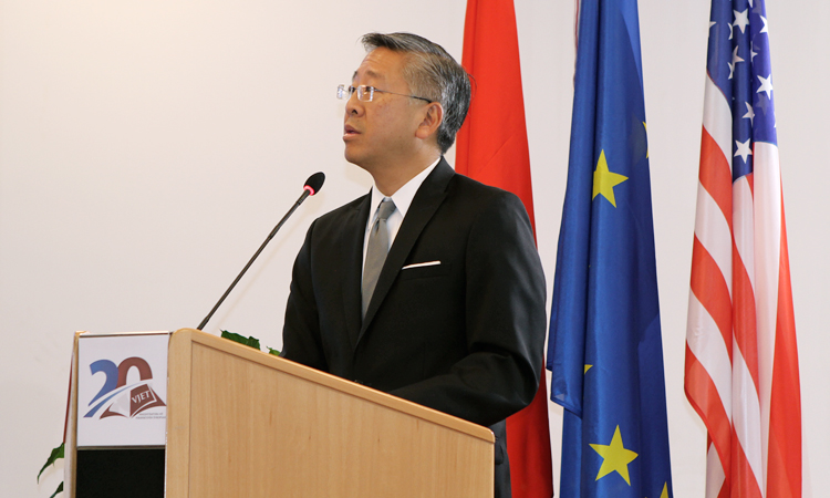 Ambasadori Lu për deklaratat e kryeministrit/ Rama të flasë në emër të tij për vëllain e Xhafajt. SHBA po shqyrton faktet
