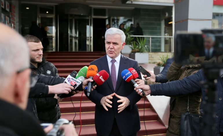 DOSJA KRIMINALE/ Verifikimet për vëllanë e Fatmir Xhafajt, si ndikon kjo tek ministri i Brendshëm