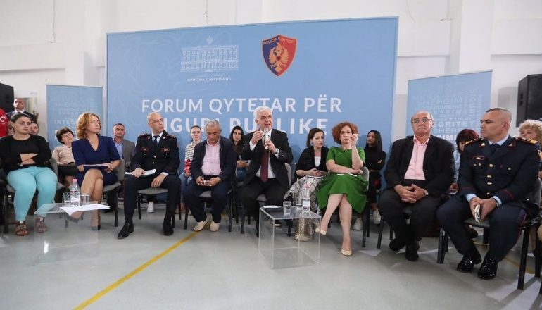 VETTINGU/ Ministri Xhafaj: Do të godasë atë që është në të njëjtën kohë POLIC dhe PRONAR hoteli