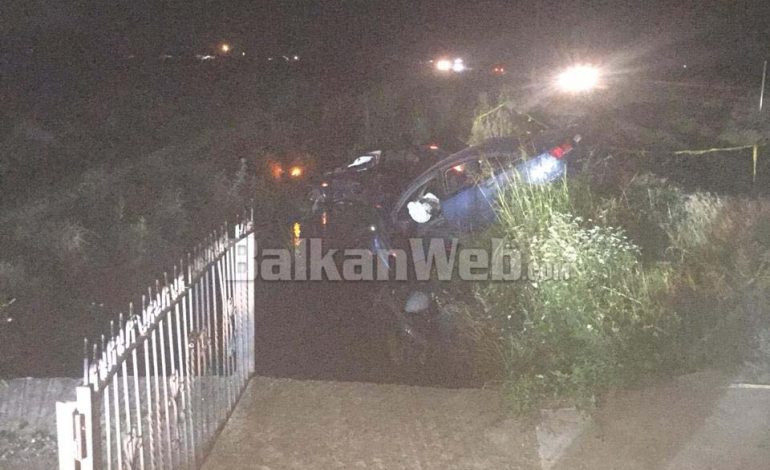 AUDI PËRPLASET ME X6/ Plagosen maturantët. Nisen me urgjencë drejt Tiranës. Dalin PAMJET…