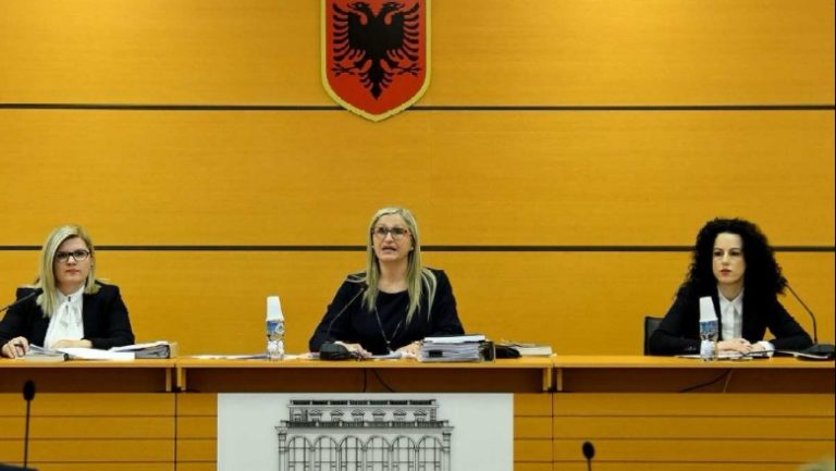 LISTA/ Vettingu, këto janë 38 emrat që kandidojnë për Komisionin e Vlerësimit
