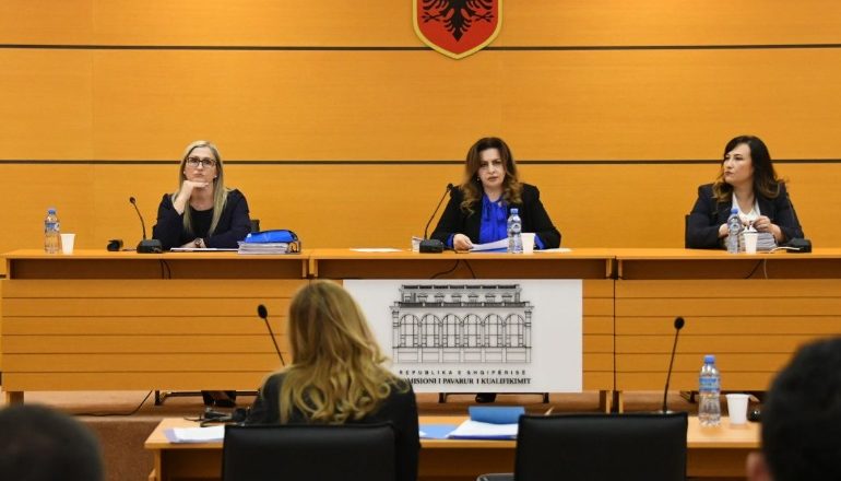 FAZA E DYTË E VETTING-ut/ Çfarë NDODH me GJYQTARËT? Nevojitet KOHË për të rivlerësuar …