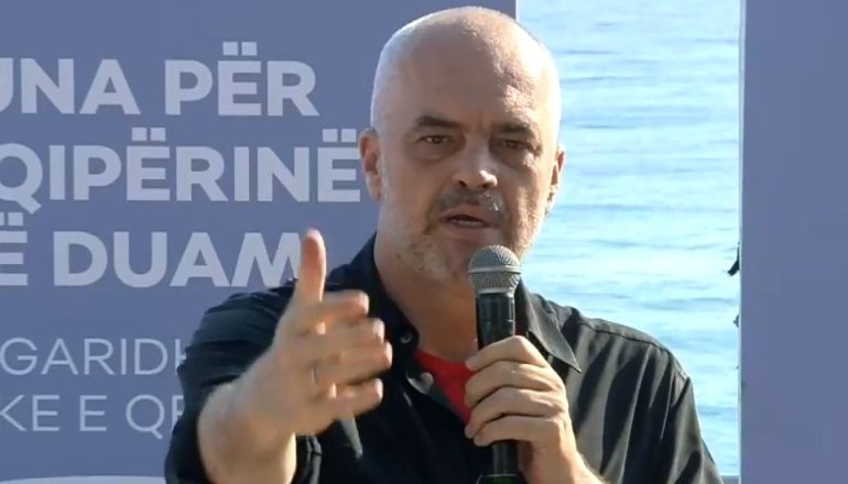 Rama nxjerr shifrat e të punësuarve në sektorin bujqësor. Sa ishin në maj 2013 dhe sa janë këtë vit
