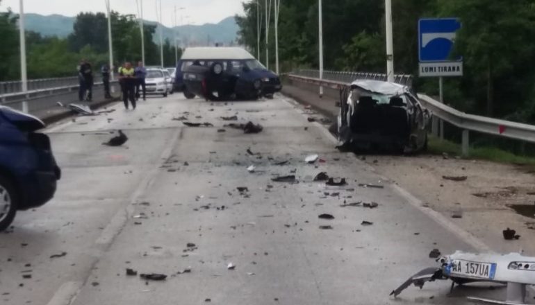 AKSIDENTI I RENDE NE RINAS/ Policia jep informacionet e para. Janë 6 TE PLAGOSUR, 23-vjeçarja…