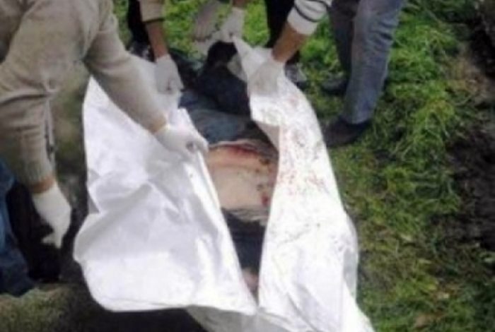 I ZHDUKUR PREJ NJË JAVE/ Burri gjendet i VDEKUR pranë përroit. Dyshohet se…