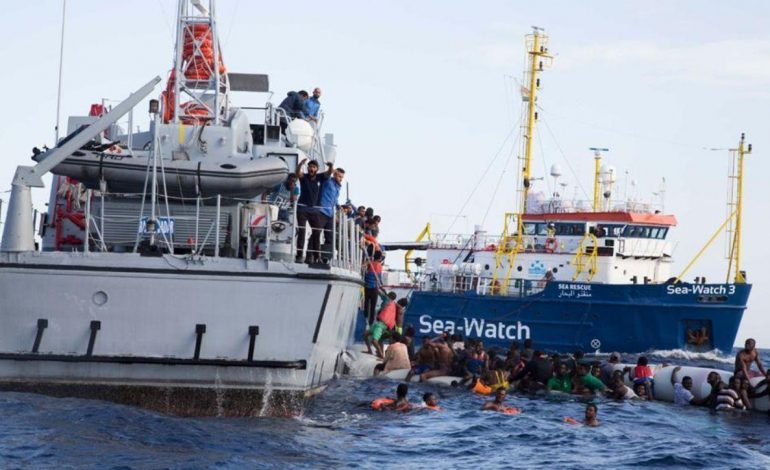 Conte çon një ekip mjekësor në bordin e anijes me 629 emigrantëve