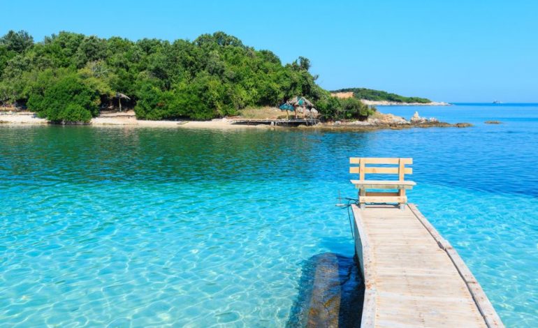 STINA E UDHËTIMEVE/ HuffPOST tregon preferencat e blogerëve të huaj: Shqipëria si Greqia por më e…