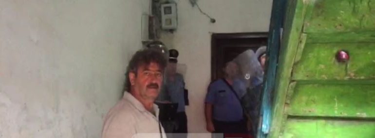 MBAN PENG DJALIN 10-VJEÇAR PAS DIVORCIT/ Beratasi NGRE “PESHË” policinë e qytetit