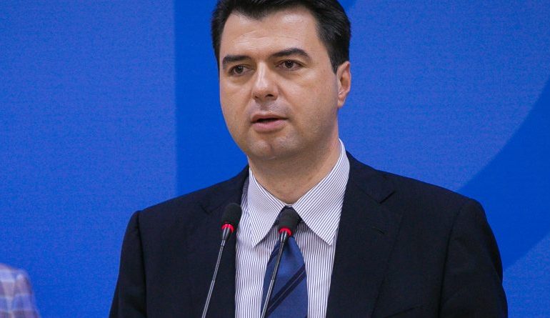 SEANCA PËR TEATRIN/ Basha-Ambasadorëve: Mos gënjen veten tuaj, ja ku i keni peshqit e mëdhenj