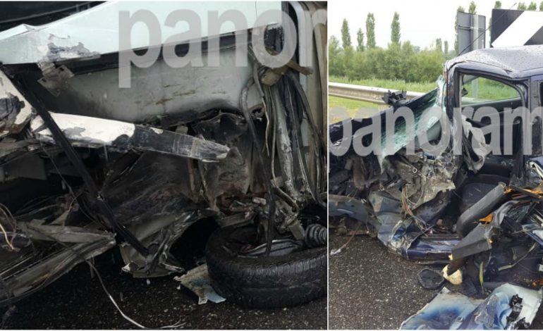 DALIN PAMJET nga aksidenti në Shkodër/ Tre personat mbetën të bllokuar në automjet, zjarrëfikësja… (FOTO)