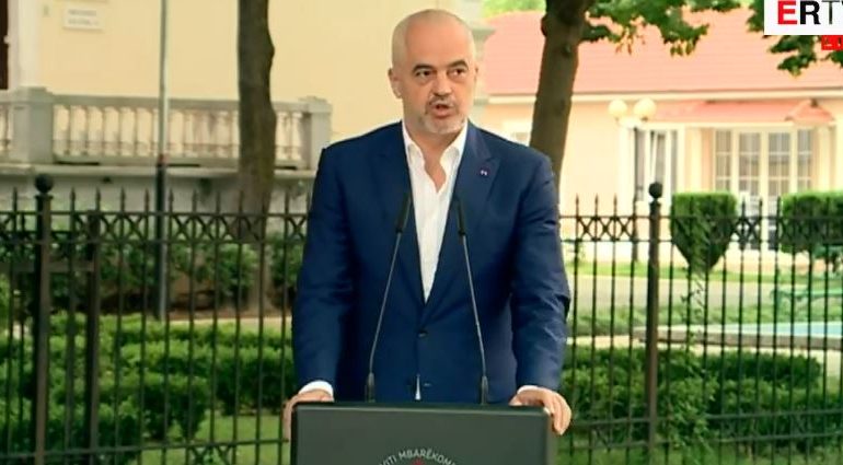 NEGOCIATAT/ Rama nxjerr këtë video dhe i përgjigjet opozitës: Akuza vulgare