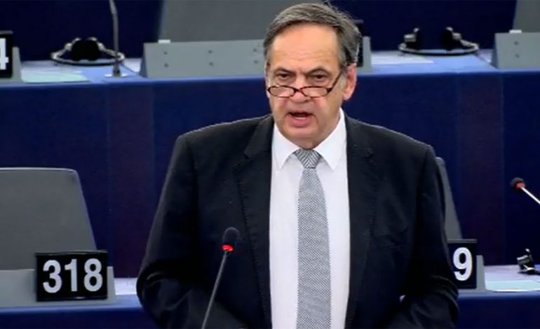 Fleckenstein: Të hapen negociatat me Shqipërinë! Kushtet janë plotësuar