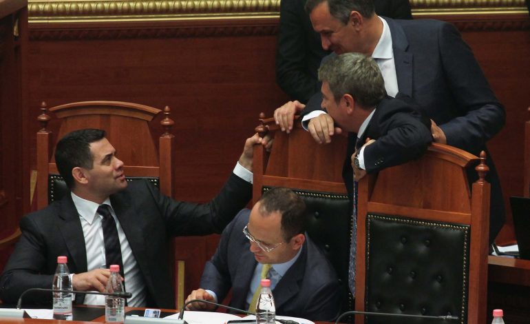 Protesta e minatorëve, reagojnë dy ministritë: Një pjesë refuzon draftin e propozuar