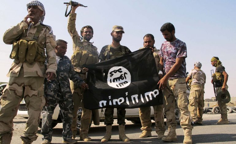 SULMET AJRORE/ Turqia sulmon bazat kurde në Irak. Vriten KATËR militantë nga radhët e…