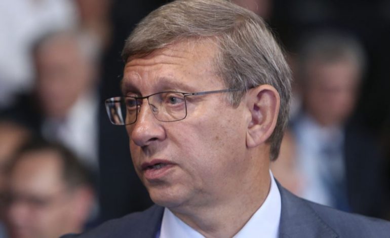 THIRRJE PËR PRESIDENTIN AMERIKAN/ Ligjvënësit i kërkojnë Trumpit këtë gjë për Putinin
