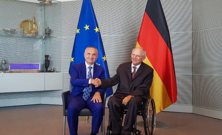 Pak ditë para vendimit, Meta takon Presidentin e Bundestagut: Çelja e negociatave, sinjal pozitiv për rajonin